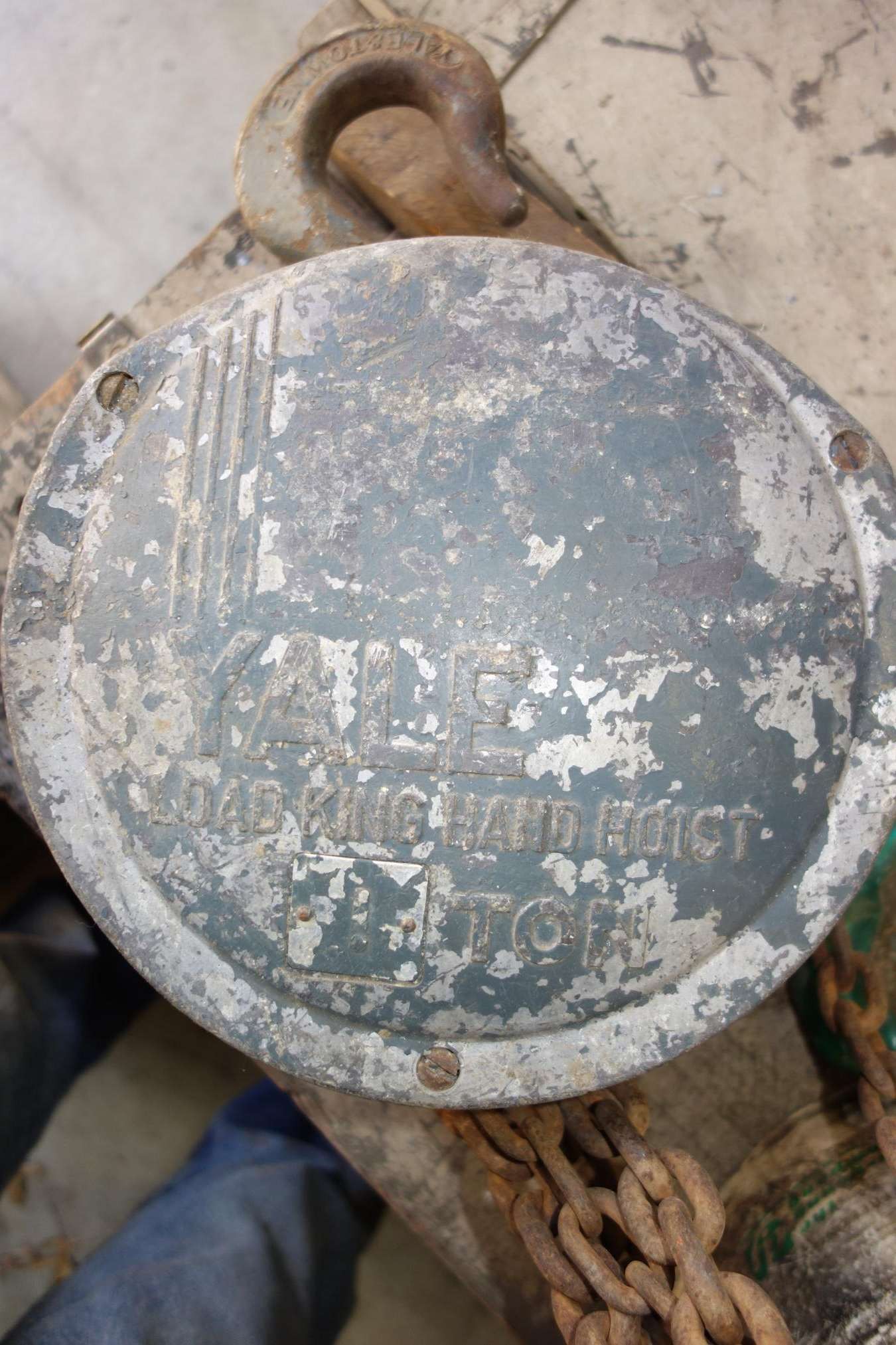 Yale 1ton Load King Hand Hoist Lifting Equipment Dive Gear Here
