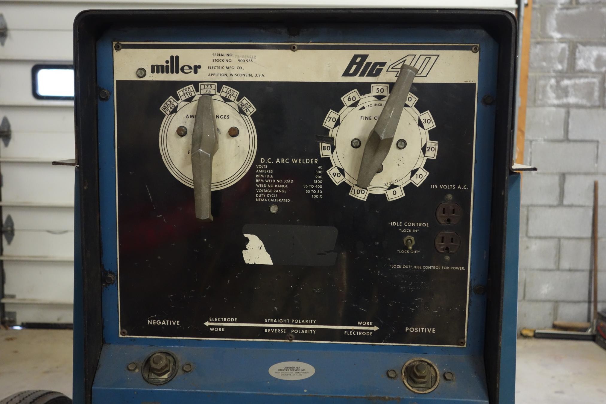 Miller Big 40 DC Arc Welder Welding and Burning Dive Gear Here